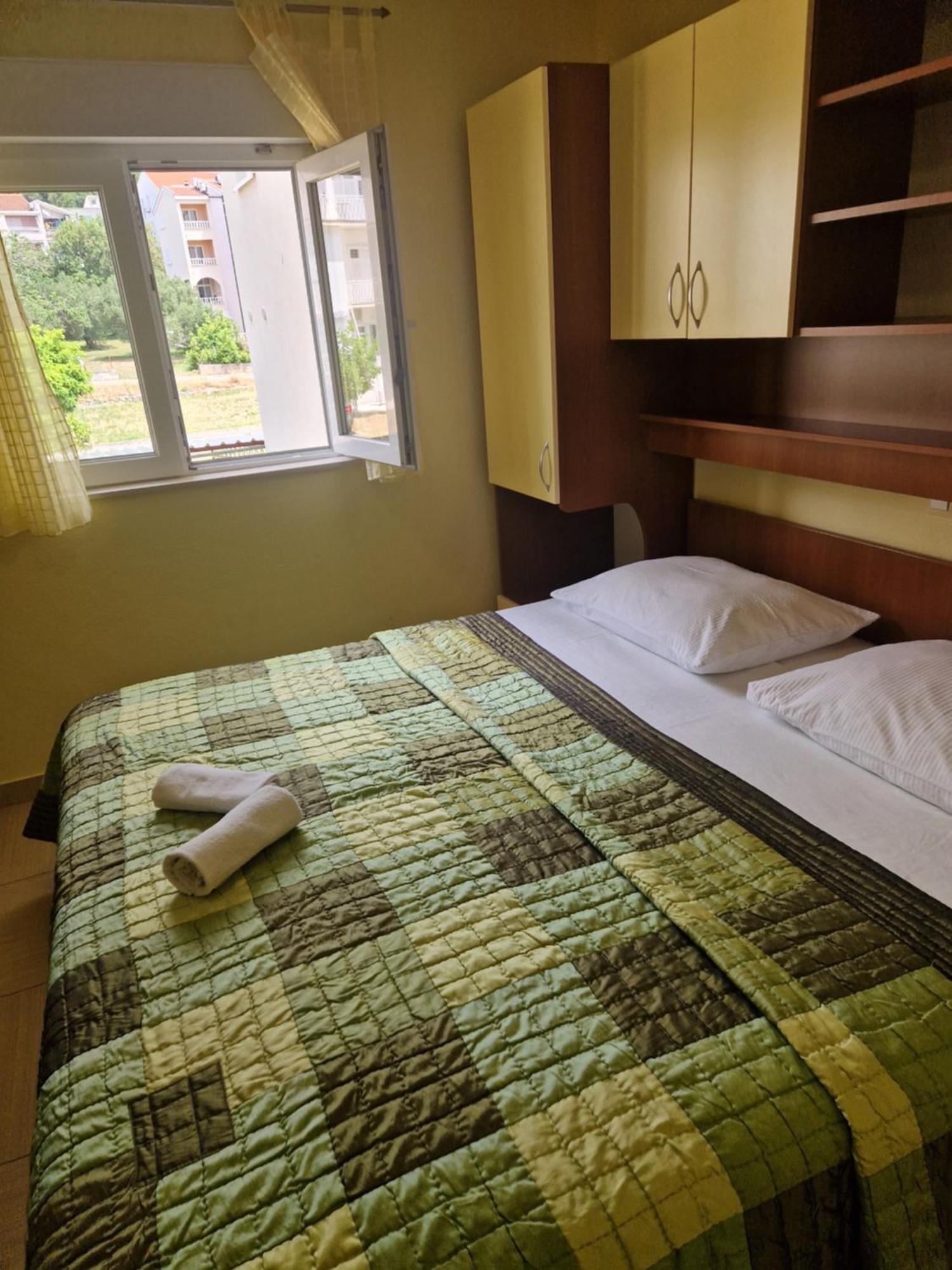 Villa Grgo Apartments Тучепи Экстерьер фото