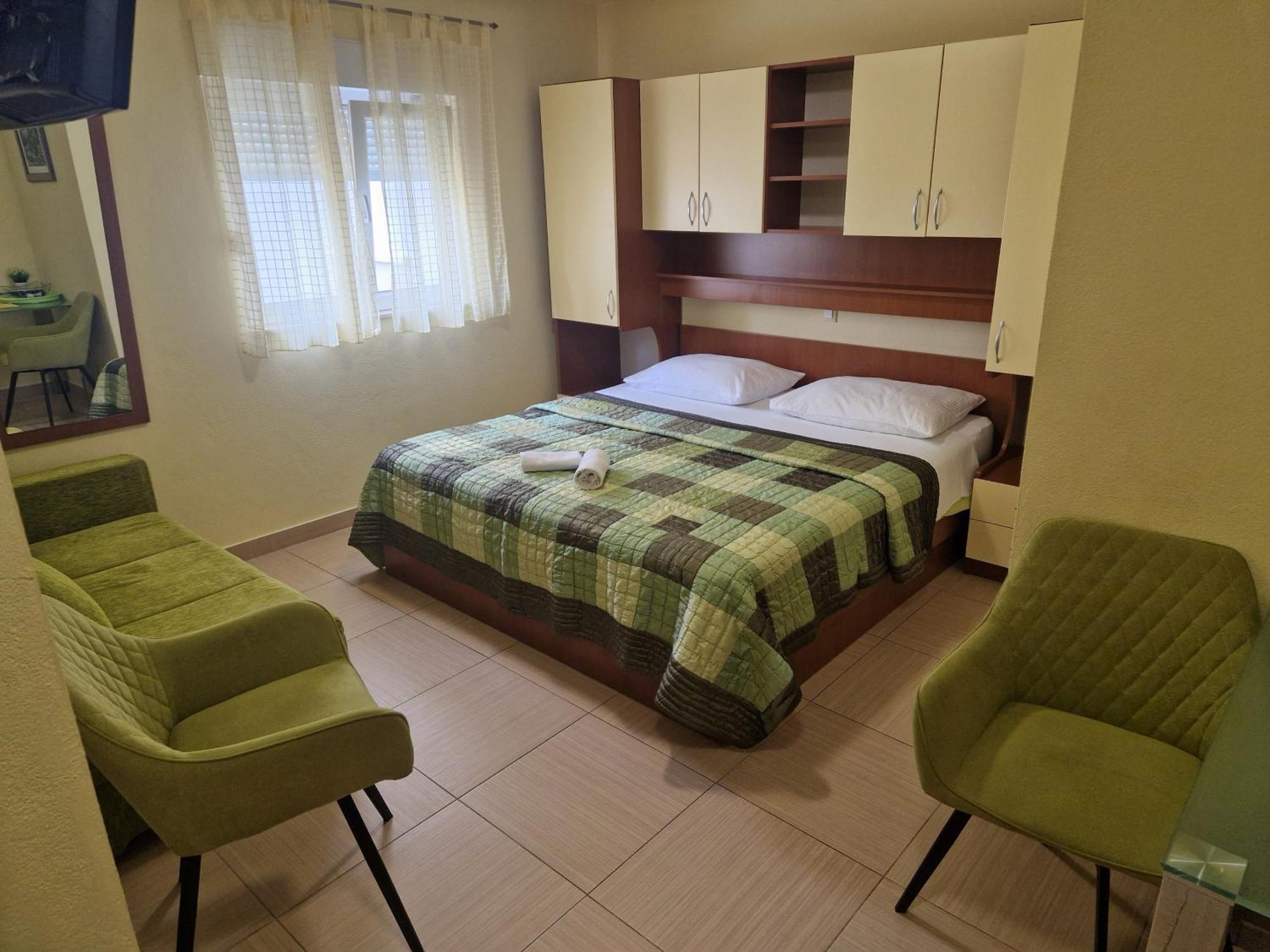 Villa Grgo Apartments Тучепи Экстерьер фото