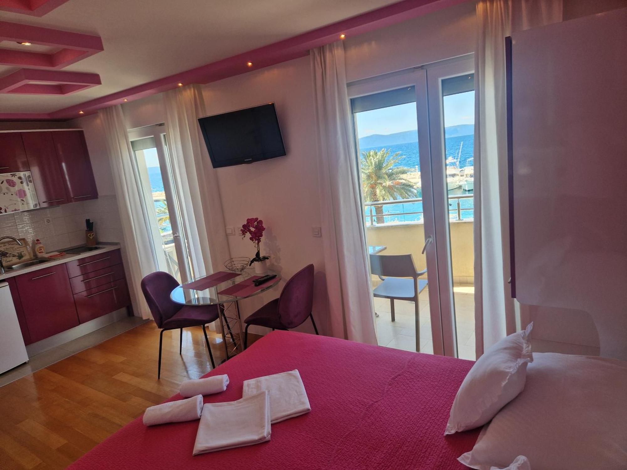Villa Grgo Apartments Тучепи Экстерьер фото